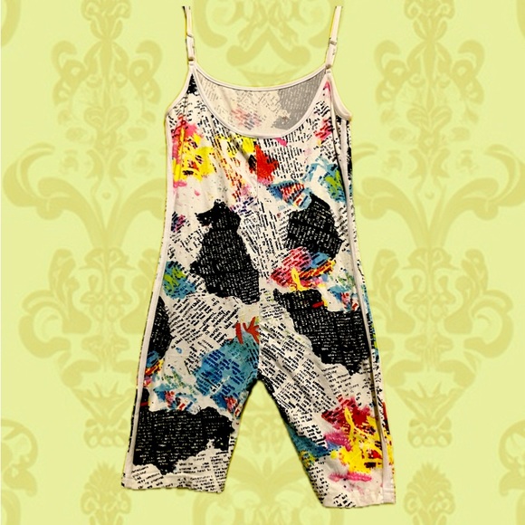 LOREM IPSUM CLUBWEAR! LITTLE PLAYSUIT! - Picture 2 of 3